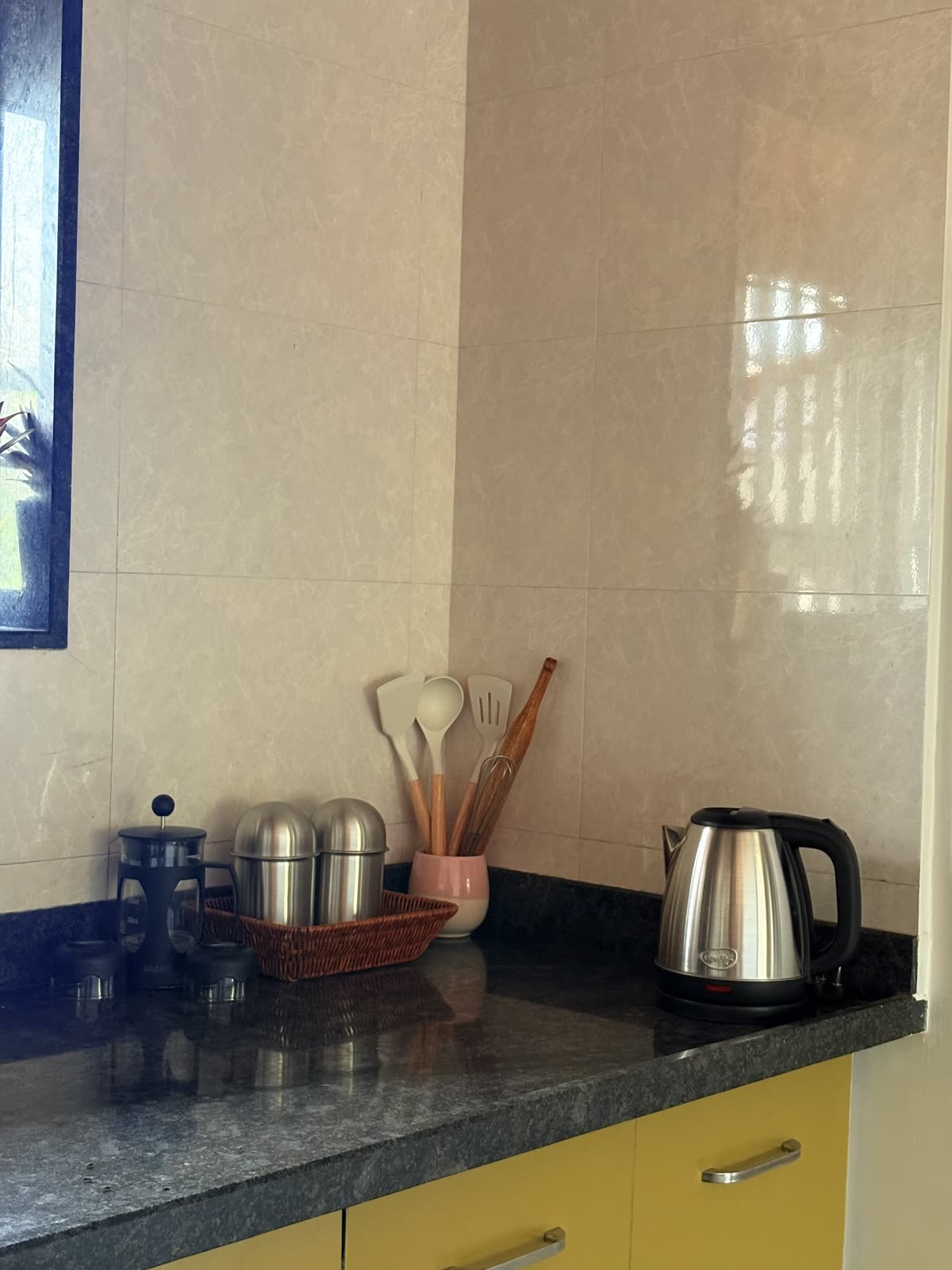 Kitchen Close